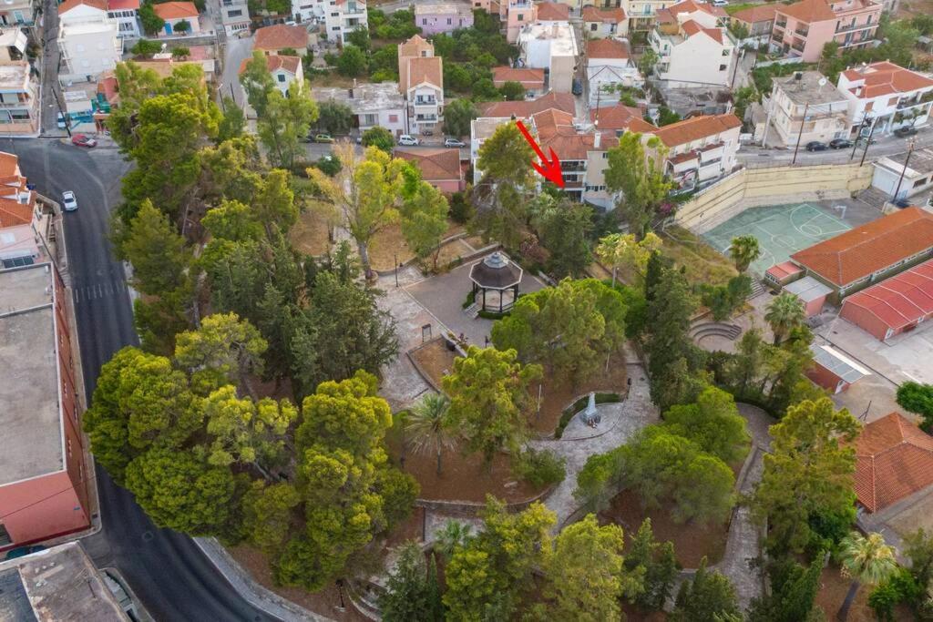 Central & Elegant Suite With Private Garden Argostolion Exterior foto